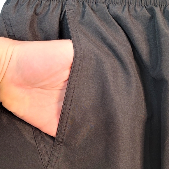 Nike Silver Tag Spell Out Vintage Y2K Black Swim Trunks with Pockets Men's XL - Picture 5 of 11